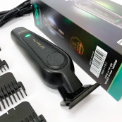 Акумуляторна машинка для стрижки VGR V-995 + 4 насадки, 2000 мАг, USB. Зображення №12