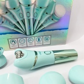 Эпилятор VGR V-756 GREEN 7 в 1. Изображение №17