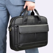 Чоловіча шкіряна сумка для ноутбука з італійської шкіри, формат А4, преміум клас. Зображення №5 Чоловіча шкіряна сумка для ноутбука з італійської шкіри, формат А4, преміум клас. Зображення №5