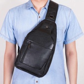 Преміальна чоловіча шкіряна сумка з натуральної італійської шкіри, чорна. Зображення №2