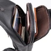 Преміальна чоловіча шкіряна сумка з натуральної італійської шкіри, чорна. Зображення №16