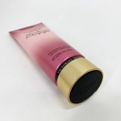 Лосьйон для тіла Victoria's Secret Strawberries Champagne 236 мл Original. Зображення №5