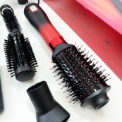 Фен-щітка стайлер VGR 8 в 1 V-488. Колір: червоний. Зображення №17