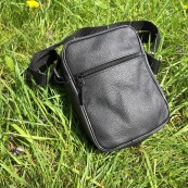 Якісна чоловіча сумка з натуральної шкіри, сумка месенджер, шкіряна барсетка, сумка через плече. Зображення №8