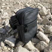 Якісна чоловіча сумка з натуральної шкіри, сумка месенджер, шкіряна барсетка, сумка через плече. Зображення №14