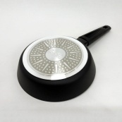 Сковорода з індукцією 20 см Con Brio СВ-2029 антипригарне покриття можна мити в посудомийній машині. Зображення №2 Сковорода з індукцією 20 см Con Brio СВ-2029 антипригарне покриття можна мити в посудомийній машині. Зображення №2