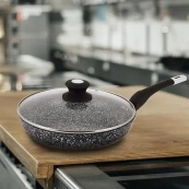 Сковорода UNIQUE UN-5114 22 см із кришкою граніт світлий багатошарове покриття. Зображення №3