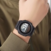 Годинник наручний чоловічий SKMEI 2358BKWT. Зображення №3