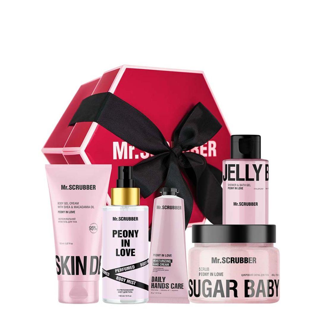 Подарунковий набір косметики для догляду за тілом Mr. Scrubber Grand Peony Love, 5 продуктів Подарунковий набір косметики для догляду за тілом Mr. Scrubber Grand Peony Love, 5 продуктів