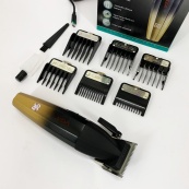 Машинка для стрижки волос аккумуляторная Professional Turbo с разными насадками VGR V-003. Цвет: желтый. Изображение №6 Машинка для стрижки волос аккумуляторная Professional Turbo с разными насадками VGR V-003. Цвет: желтый. Изображение №6