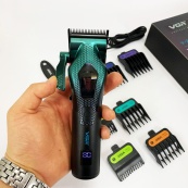 Аккумуляторная машинка для стрижки VGR V-271. Изображение №2