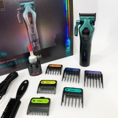 Аккумуляторная машинка для стрижки VGR V-271. Изображение №8