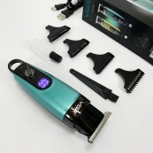 Машинка для стрижки волосся VGR V-975 тример для бороди та вусів. Колір: зелений. Зображення №3