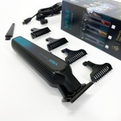 Профессиональный триммер для бороды и усов с керамикой VGR V-930 насадки 1-7 мм. Цвет: зеленый. Изображение №2