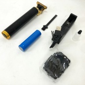 Акумуляторна машинка для стрижки волосся та бороди T9, 4 насадки (1.5, 2, 3, 4 мм), триммер бездротовий. Зображення №7