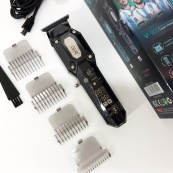 Аккумуляторная машинка для стрижки VGR V-900 с дисплеем, беспроводная для стрижки волос. Цвет: черный. Изображение №2