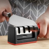 Профессиональная Ручная Точилка для ножей 3 уровня заточки Fast Sharpener RS-168. Изображение №4