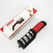 Профессиональная Ручная Точилка для ножей 3 уровня заточки Fast Sharpener RS-168. Изображение №23