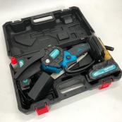 Аккумуляторная цепная мини пила 15 см в кейсе Krafftec (36V 4 Ач) + 2 аккумулятор и индикатором заряда. Изображение №4