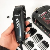 Машинка для стрижки провідна з насадками для волосся та бороди Gemei GM-1016 Pro + Ножиці та Гребінець. Зображення №7 Машинка для стрижки провідна з насадками для волосся та бороди Gemei GM-1016 Pro + Ножиці та Гребінець. Зображення №7