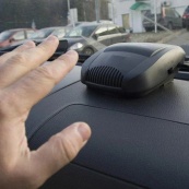 Дуйка автомобильная CAR FAN CF-702 - Портативный автомобильный обогреватель салона от прикуривателя, автодуйка. Изображение №5