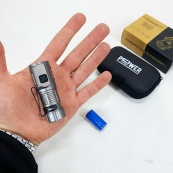 Ліхтар ручний F30-3XPG LED із ЗУ Type-C. Зображення №2 Ліхтар ручний F30-3XPG LED із ЗУ Type-C. Зображення №2