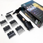 Акумуляторна машинка для стрижки волосся VGR V-280 з дисплеєм та насадками якісна. Колір: чорний. Зображення №3