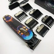 Акумуляторна машинка для стрижки VGR V-279 RED. Зображення №2