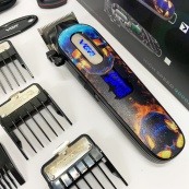 Акумуляторна машинка для стрижки VGR V-279 RED. Зображення №6