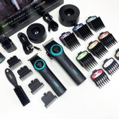 Набір VGR 2 в 1 V-001 V-977 BLACK, акумуляторна машинка для стрижки та триммер. Колір: чорний. Зображення №2