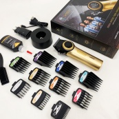 Професійна машинка для стрижки волосся VGR V-001 з дисплеєм 9000 об/хв та 10 насадками. Колір: золотий. Зображення №5