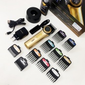 Професійна машинка для стрижки волосся VGR V-001 з дисплеєм 9000 об/хв та 10 насадками. Колір: золотий. Зображення №10