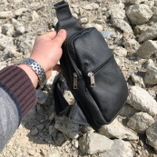 Сумка з натуральної шкіри, слінг чоловічий чорний, барсетка, крос боді, Практична сумка-месенджер. Зображення №14