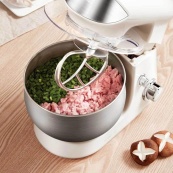 Електричний планетарний міксер тістоміс Rainberg RB-8083 3200 Вт з насадками. Колір: білий. Зображення №4