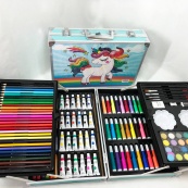 Набор для творчества в алюминиевом чемодане Единорог 145 предметов, чемодан для рисования детский кейс. Цвет: голубой. Изображение №7 Набор для творчества в алюминиевом чемодане Единорог 145 предметов, чемодан для рисования детский кейс. Цвет: голубой. Изображение №7