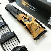 Профессиональная беспроводная машинка для стрижки VGR V-663 триммер для волос, бороды и усов. Изображение №20