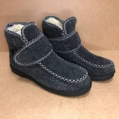 Черевики жіночі хутряні утеплені з застібкою 39р 25см, Домашні тапочки для жінок, Хутряні бурки. Зображення №11