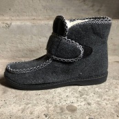 Черевики жіночі хутряні утеплені з застібкою 37р 24см, Бабусі жіночі домашні, Тапочки з хутром. Зображення №2