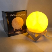 Нічник світиться місяць Moon Lamp 13 см, Нічник для дитини на ніч, Нічник для гарного сну дитини. Зображення №2