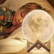 Нічник світиться місяць Moon Lamp 13 см, Нічник для дитини на ніч, Нічник для гарного сну дитини. Зображення №3
