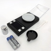 Ваги ювелірні високоточні до 50г, 0.001г точність, 8028, Компактні електронні ваги для ювелірів. Зображення №7