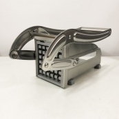 Ручна картоплерізка металева машинка Potato Chipper для нарізки картоплі фрі UN12-15. Зображення №7