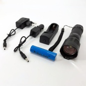 Кишеньковий тактичний ліхтар Bailong BL-8900-P50 акумуляторний ліхтар 12 та 220 Вт, кишеньковий міні ліхтар. Зображення №8 Кишеньковий тактичний ліхтар Bailong BL-8900-P50 акумуляторний ліхтар 12 та 220 Вт, кишеньковий міні ліхтар. Зображення №8