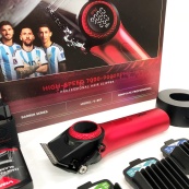 Професійна машинка для стрижки волосся VGR V-001 RED з дисплеєм 9000 об та 10 насадками (1,5-24 мм). Зображення №19