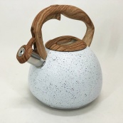 Чайник Unique зі свистком UN-5306 2,7л мармур, чайник для газової плитки, чайник на плиту. Колір: білий. Зображення №5 Чайник Unique зі свистком UN-5306 2,7л мармур, чайник для газової плитки, чайник на плиту. Колір: білий. Зображення №5