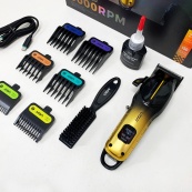 Акумуляторна машинка для стрижки VGR V-026 GOLD. Колір: золотий. Зображення №6