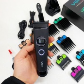 Акумуляторна машинка для стрижки VGR V-880C. Колір: чорний. Зображення №14