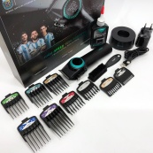 Професійна машинка для стрижки волосся VGR V-001 з дисплеєм 9000 об/хв та 10 насадками (1,5-24 мм). Зображення №17