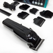 Машинка для стрижки волосся VGR V-282 акумуляторна професійна підстригальна LED, 6 насадок. Зображення №11 Машинка для стрижки волосся VGR V-282 акумуляторна професійна підстригальна LED, 6 насадок. Зображення №11