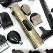 Мужской набор VGR V-110 8 в 1, Машинка для стрижки головы, Машинка для стрижки для дома. Изображение №12 Мужской набор VGR V-110 8 в 1, Машинка для стрижки головы, Машинка для стрижки для дома. Изображение №12